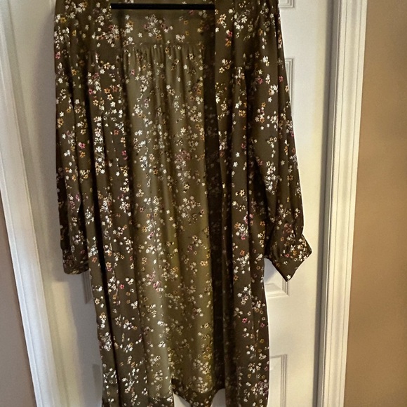 BNWOT Saltwater Lux Satin Duster- Size Large - Picture 3 of 4